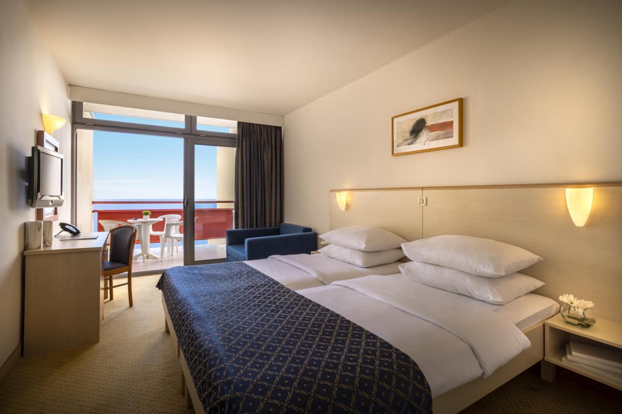Room 21 Seaview